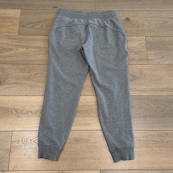 LULULEMON Heathered Core Medium Grey Warm Down‎ Jogger 28" Cotton Terry Size 8 - Picture 3 of 10